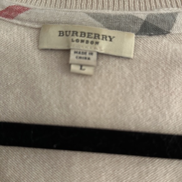 Burberry Cashmere Sweater with Nova Check patch❤️ - Picture 2 of 5